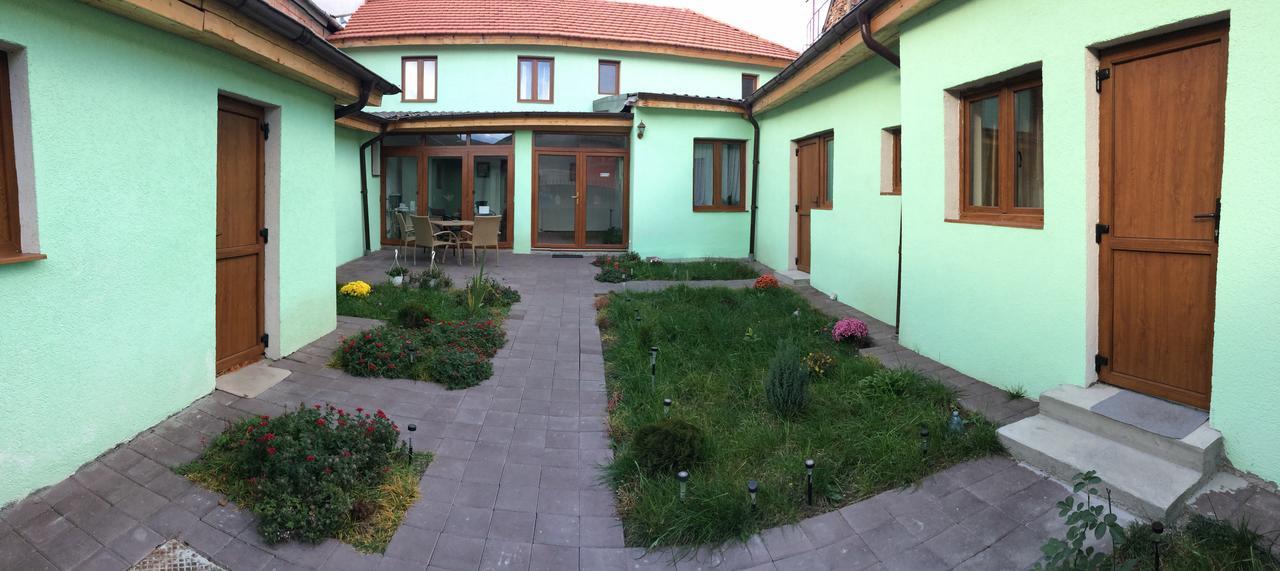 Bed and Breakfast Casa Aurelia à Sibiu Extérieur photo